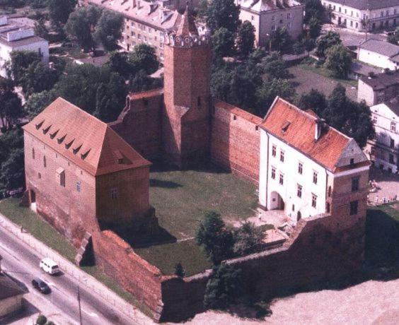 Hotel Chrobry Łęczyca Exteriér fotografie